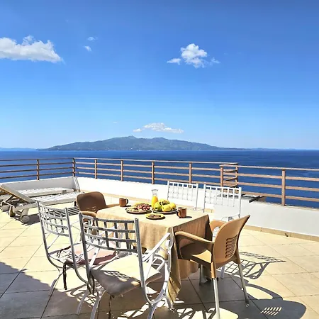 Апартаменты Sea View Penthouse 090 *