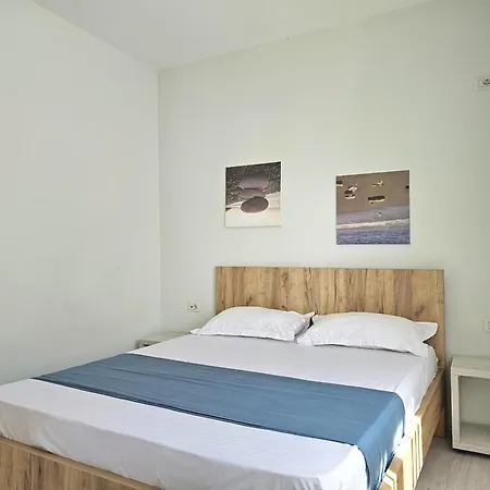 Sea View Penthouse 090